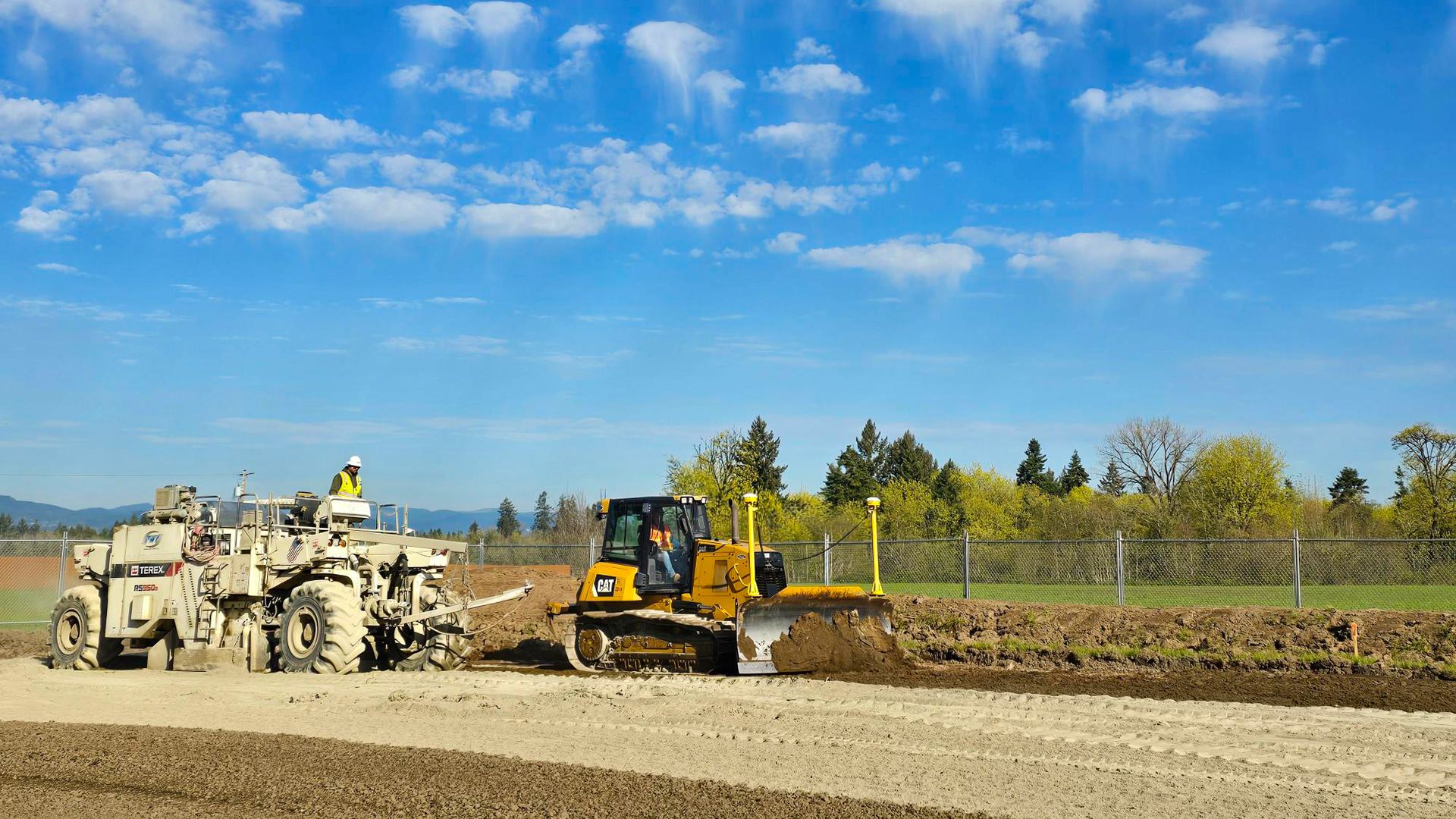 Evergreen Lodge - Slide 2