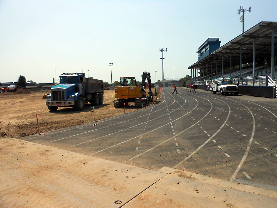 Newberg High School - Track and Field - Slide 6